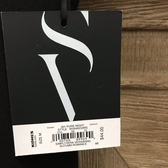 Simply Vera Vera Wang Black Sleeveless NWT - Picture 2 of 3